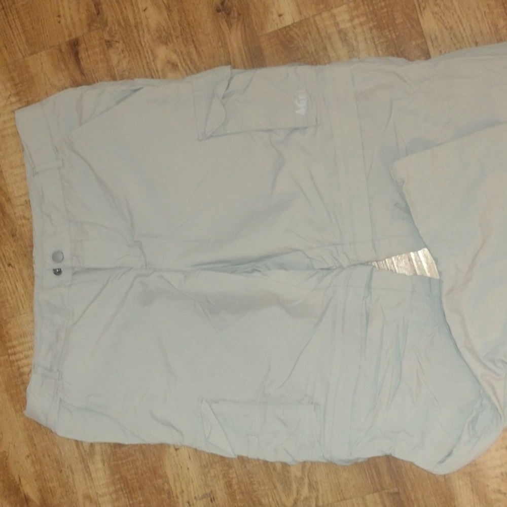 REI ultra lightweight hiking convertible pants
